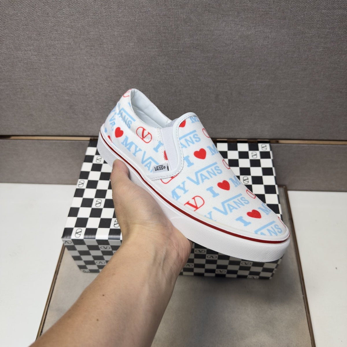Vans White Graphic Low-Top Sneakers