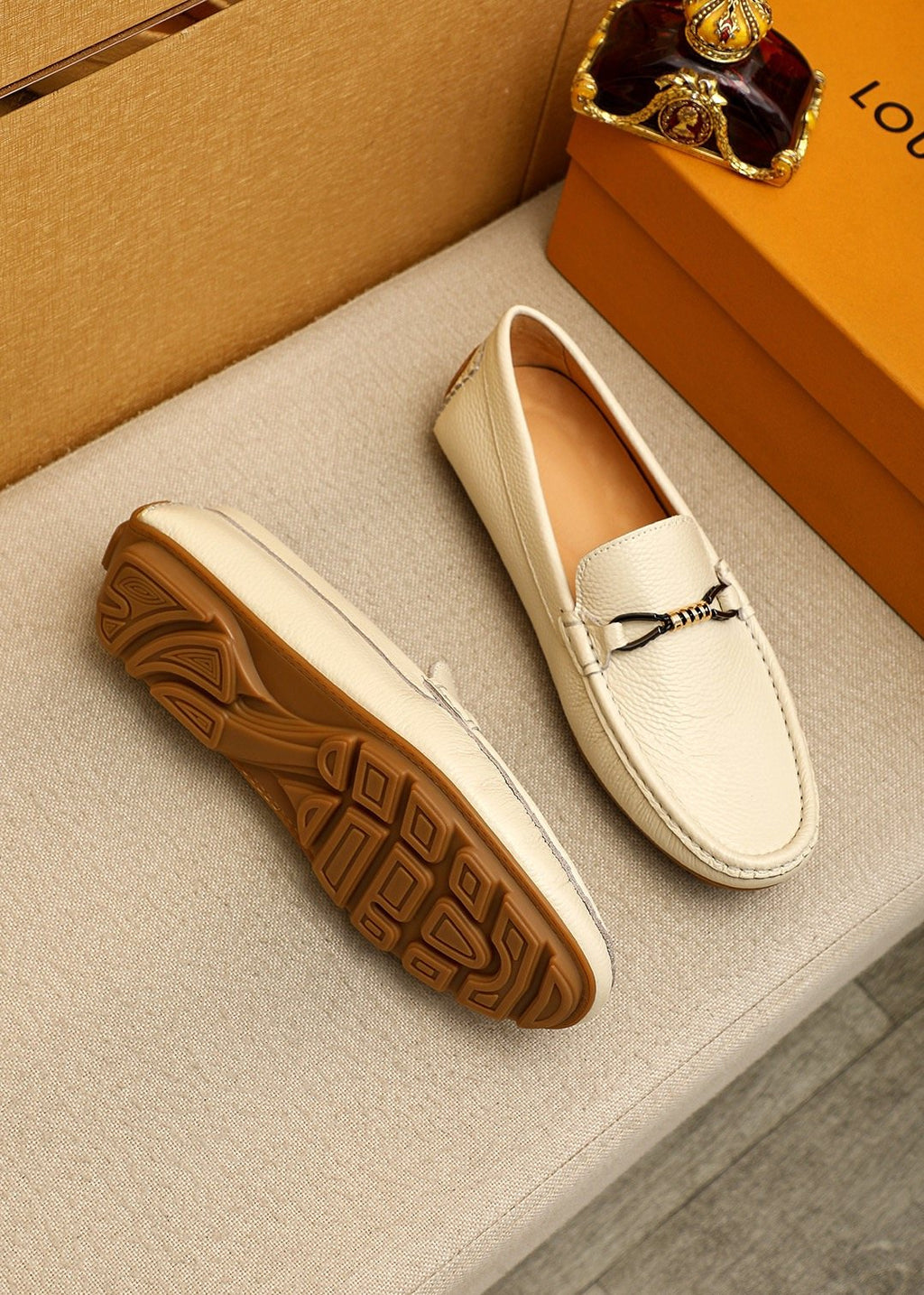 Louis Vuitton Pebble-Grain Bit Loafers
